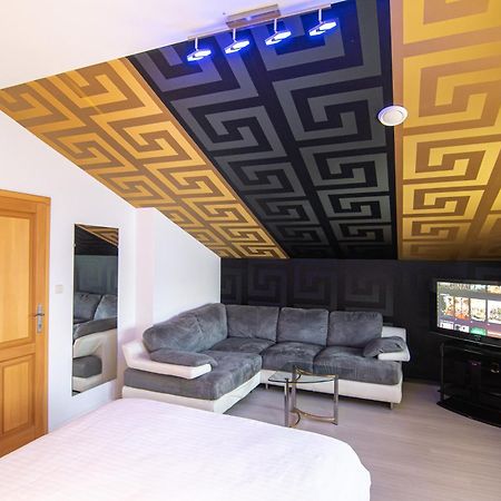 A Perfect Option For People Who Want To Enjoy Their Stay In Kosice Bagian luar foto