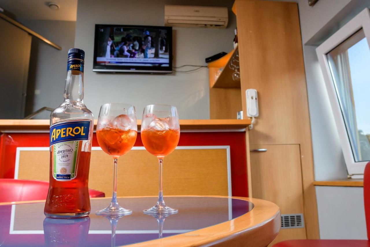 A Perfect Option For People Who Want To Enjoy Their Stay In Kosice Bagian luar foto